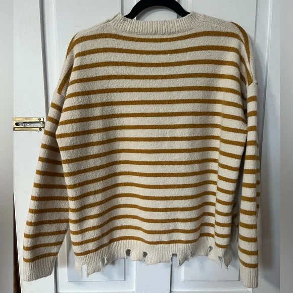 Mint Cream and Tan Striped Sweater size M - Picture 3 of 5